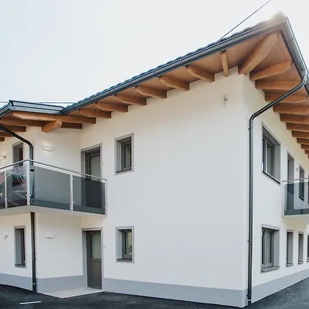 Apartmenthaus Strasswirt De Luxe Apartment