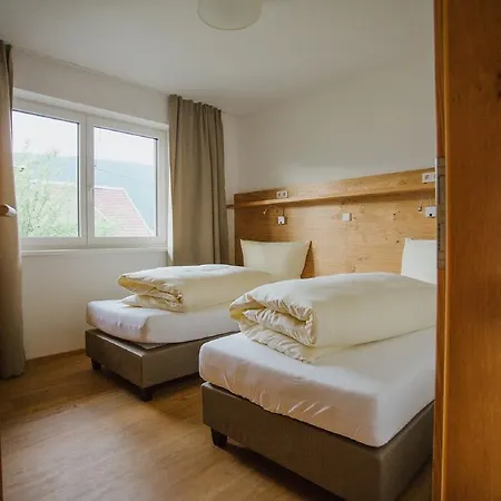 Apartman Apartmenthaus Strasswirt De Luxe *