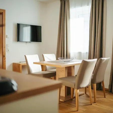 Appartement Apartmenthaus Strasswirt De Luxe Tröpolach