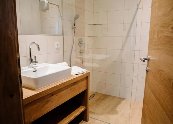 דירה Apartmenthaus Strasswirt De Luxe טרופולאך