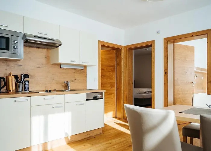 Apartmenthaus Strasswirt De Luxe *