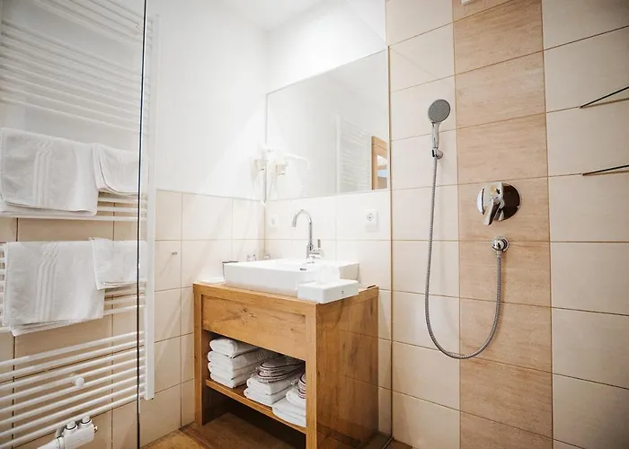 Apartmenthaus Strasswirt De Luxe טרופולאך